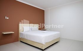 Hotel Andono Near Yia Mitra Reddoorz